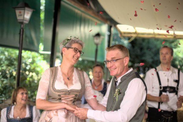 Hochzeit von Sabine und Uwe Baumann im Naturfreundehaus Billtal